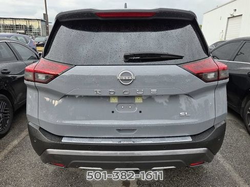 Used 2023 Nissan Rogue SL w/ SL Premium Package FWD image 3