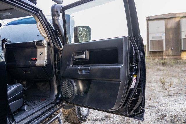 Used 2007 Toyota FJ Cruiser 4WD w/ TRD Special Edition image 63
