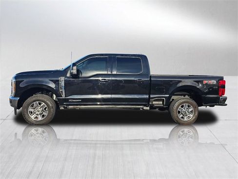 Used 2024 Ford F250 Lariat w/ Lariat Ultimate Package image 3