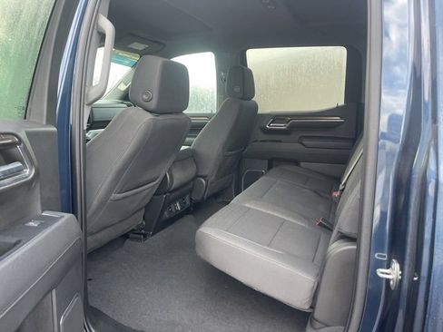 Used 2023 Chevrolet Silverado 1500 LT image 34