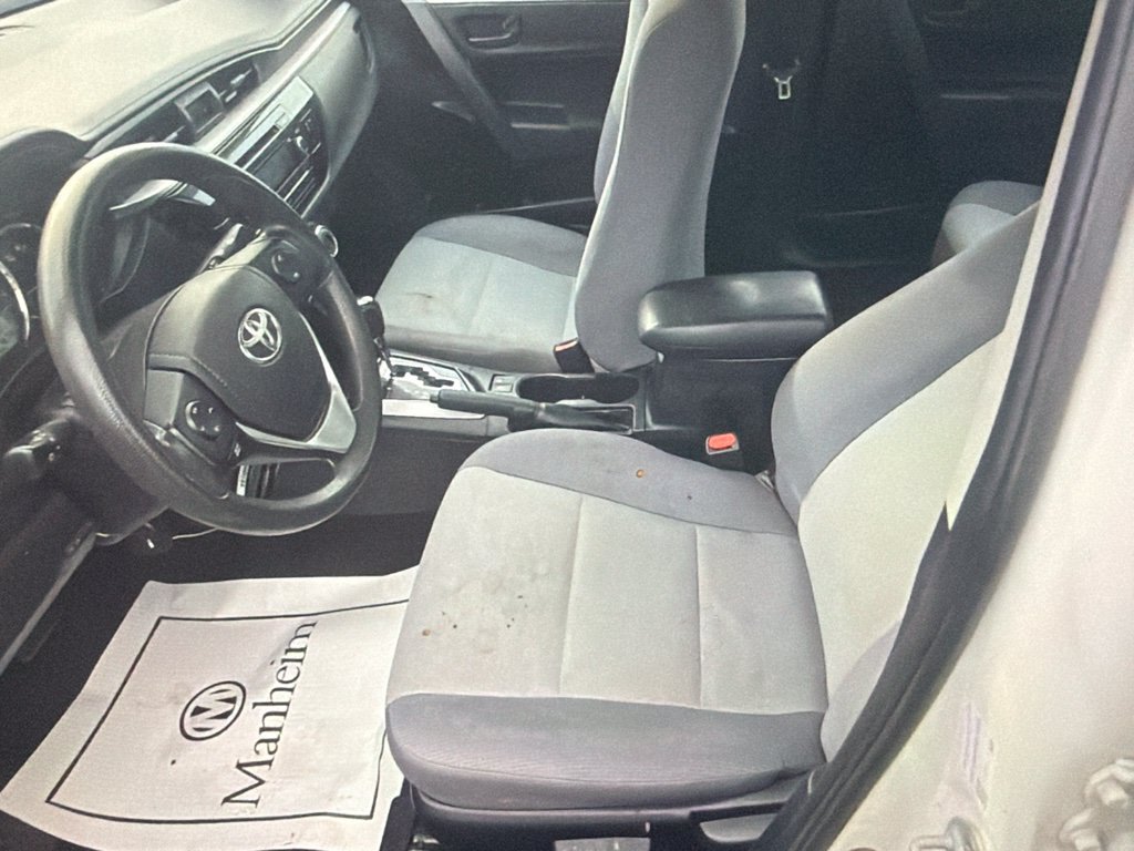 Used 2015 Toyota Corolla L FWD image 5