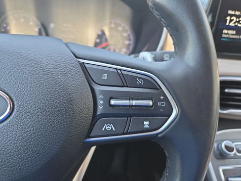 Used 2023 Hyundai Santa Fe SEL FWD image 12