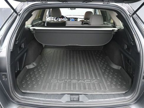 Used 2020 Subaru Outback Premium AWD/4WD image 23