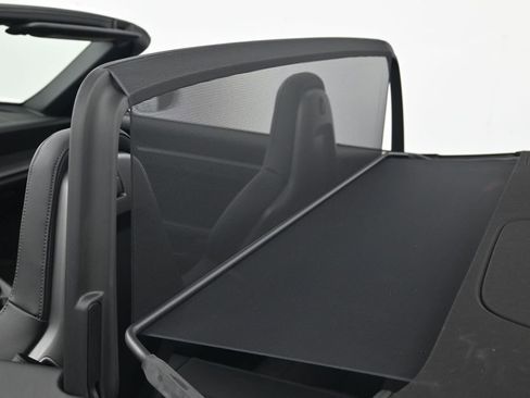 Certified 2025 Porsche 911 Carrera RWD image 22