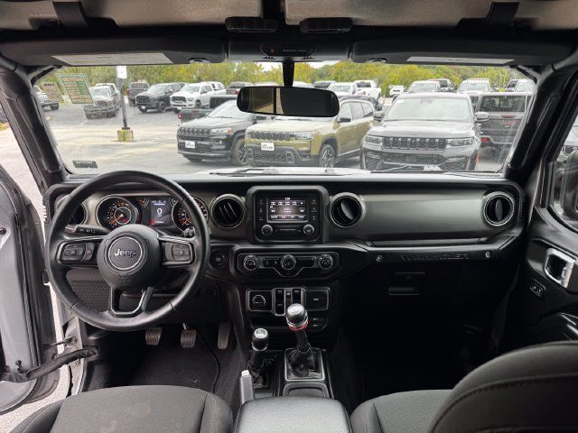 Used 2018 Jeep Wrangler Unlimited Sport S AWD/4WD image 25