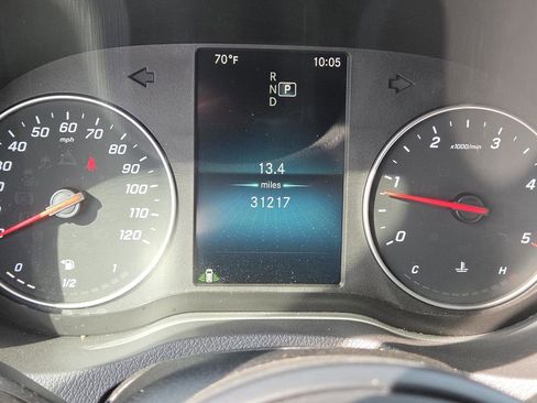 Used 2024 Mercedes-Benz Sprinter 2500 w/ Acoustic Package image 22