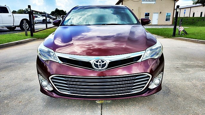 Used 2013 Toyota Avalon Limited FWD image 12