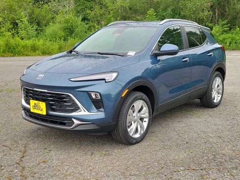 New 2026 Buick Encore GX Preferred w/ Advanced Technology Package AWD/4WD image 1