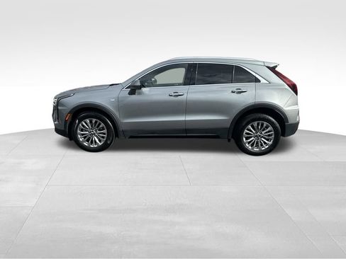Used 2024 Cadillac XT4 Premium Luxury image 4