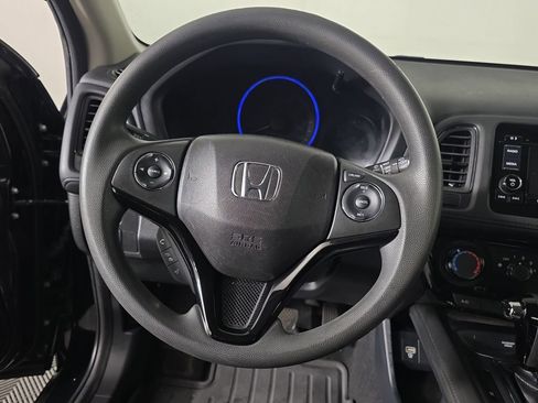 Used 2019 Honda HR-V LX image 10