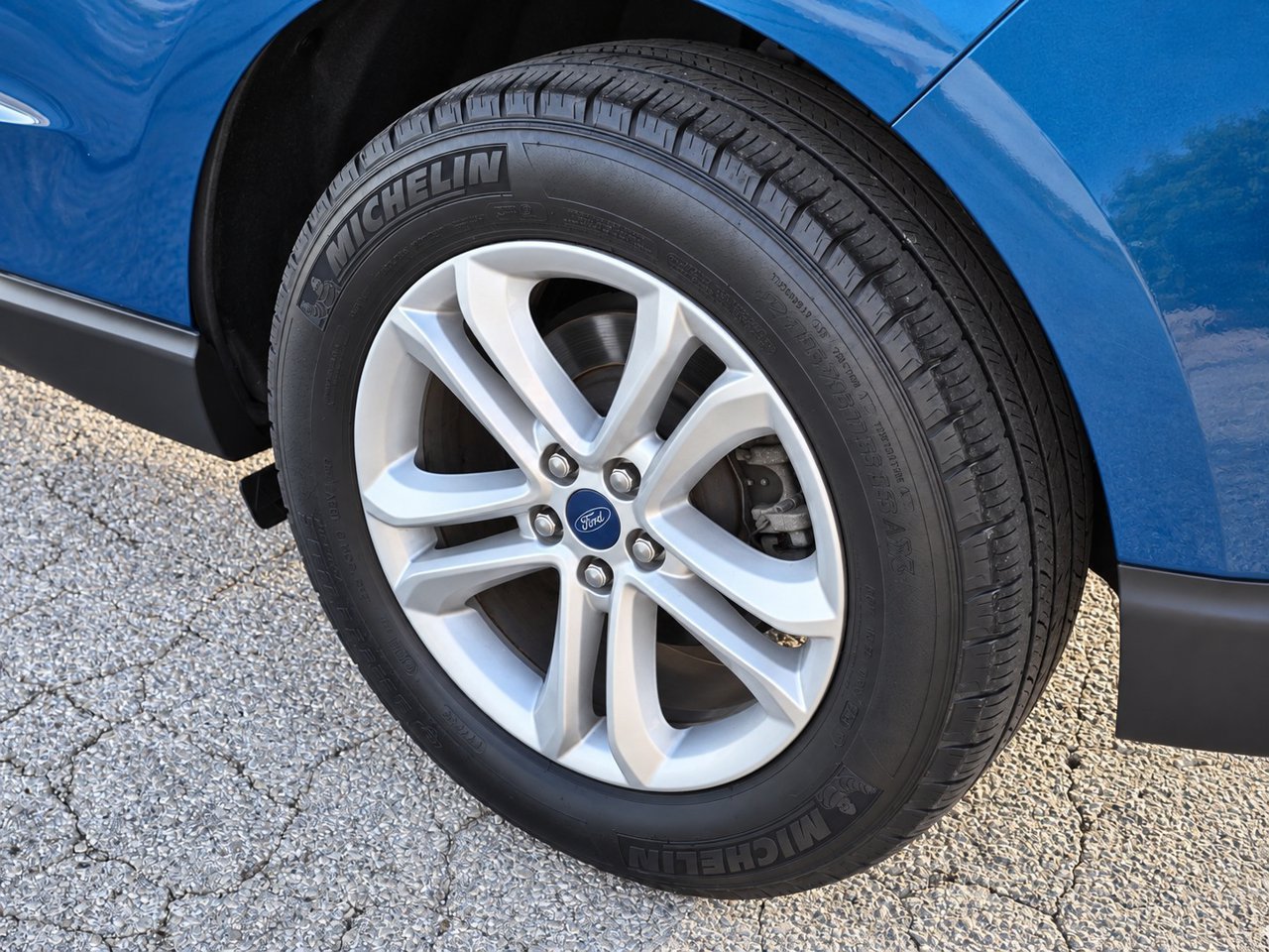 Used 2020 Ford Edge SEL w/ Convenience Package AWD/4WD image 11