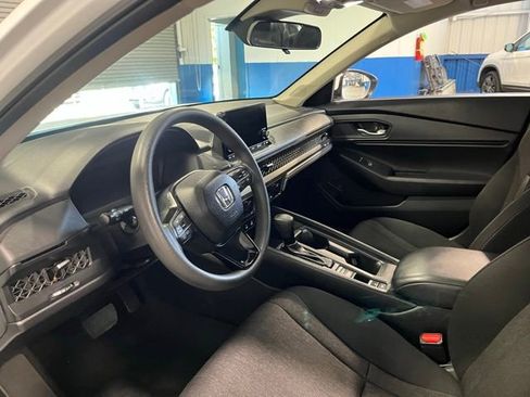 Used 2024 Honda Accord EX image 22