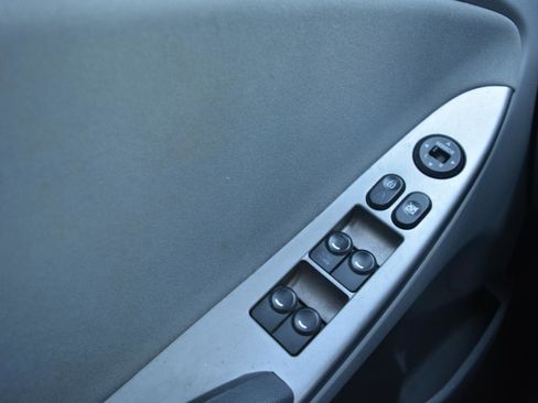 Used 2015 Hyundai Accent GLS image 26