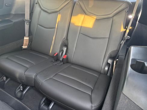 New 2025 Cadillac XT6 Luxury image 16