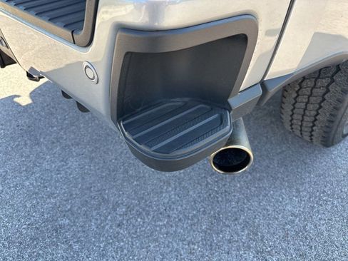 Used 2024 Ford F250 Lariat w/ Sport Appearance Package image 42