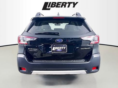 Used 2024 Subaru Outback Limited image 6