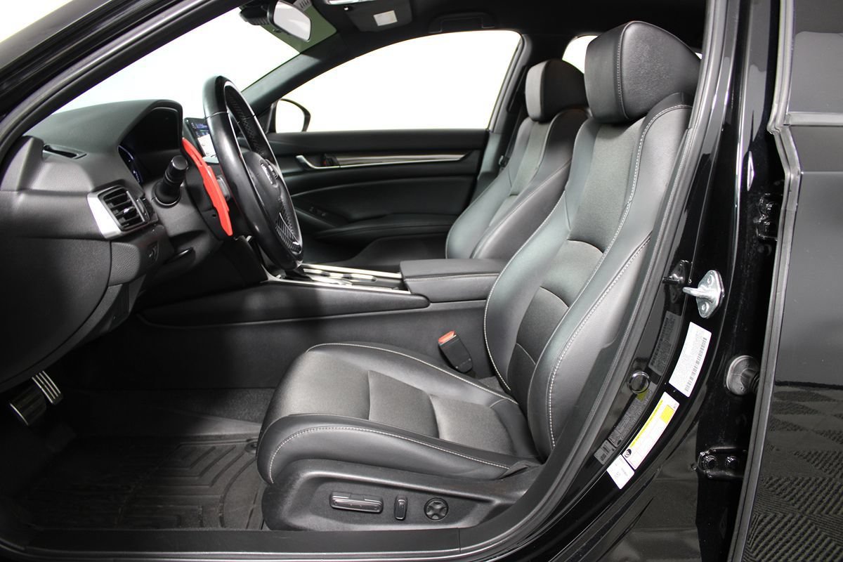 Used 2021 Honda Accord Sport image 6