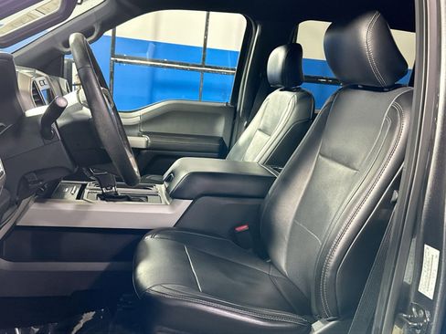 Used 2017 Ford F150 Lariat image 13