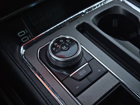 Used 2019 Ford Expedition XLT w/ Equipment Group 202A image 23