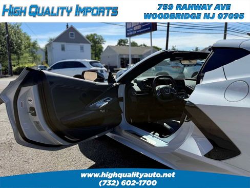 Used 2024 Chevrolet Corvette Stingray Coupe w/ 1LT RWD image 22