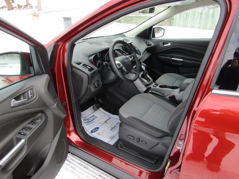 Used 2014 Ford Escape SE w/ Equipment Group 201A image 12