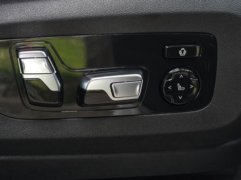 Used 2025 BMW X5 M60i w/ Executive Package AWD/4WD image 34