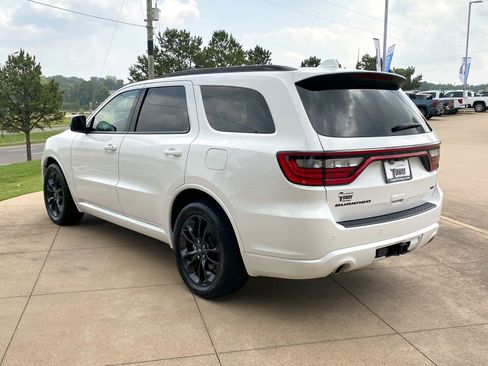 Used 2022 Dodge Durango GT RWD image 3