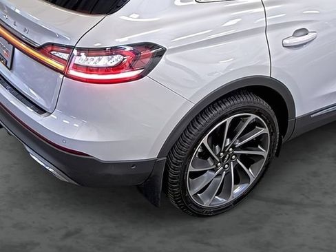 Used 2022 Lincoln Nautilus Reserve w/ Equipment Group 202A AWD/4WD image 13