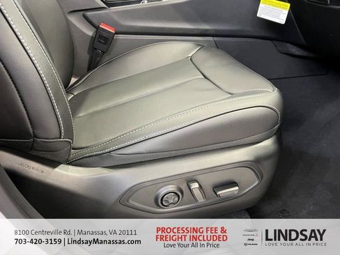 New 2025 Jeep Grand Cherokee Limited w/ Luxury Tech Group II image 11