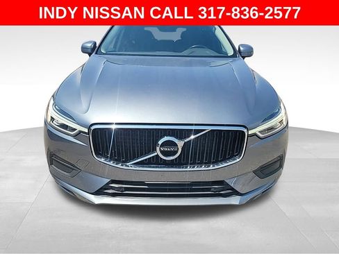 Used 2018 Volvo XC60 T5 Momentum w/ Vision Package AWD/4WD image 19