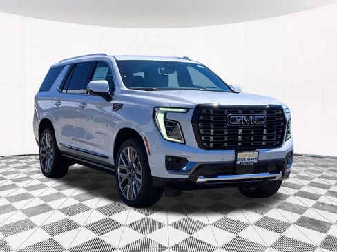 New 2026 GMC Yukon Denali Ultimate w/ LPO, Floor Liner Package AWD/4WD image 11