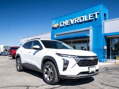 New 2025 Chevrolet Trax LT w/ Driver Confidence Package