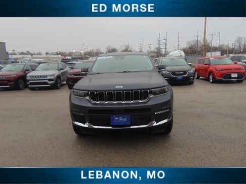 Used 2023 Jeep Grand Cherokee L Limited image 3
