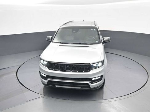 Used 2024 Jeep Grand Wagoneer L Series II w/ Quick Order Packagew 28T image 39