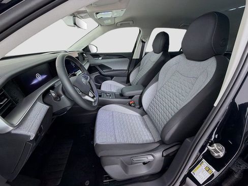 New 2026 Volkswagen Tiguan S AWD/4WD image 22