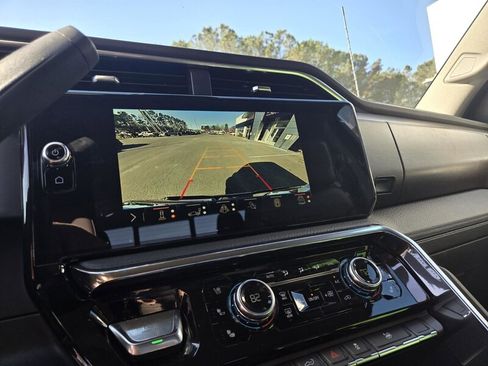 New 2026 GMC Sierra 3500 Denali w/ Denali Reserve Package image 15