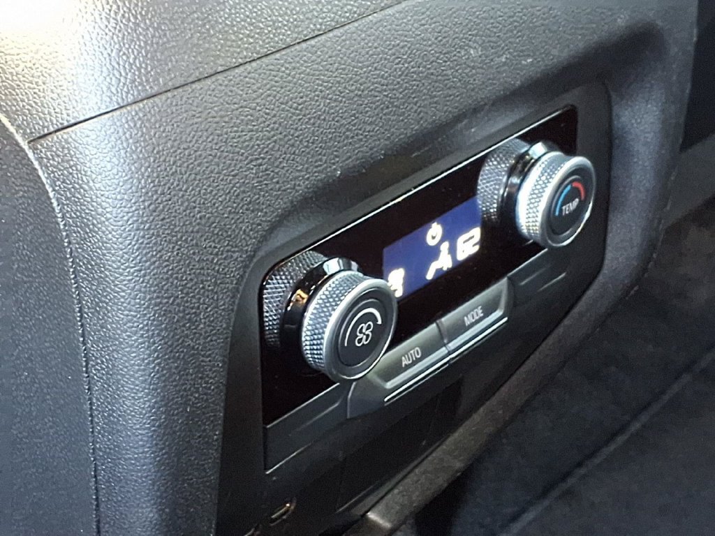 Used 2025 Buick Enclave Preferred FWD image 30