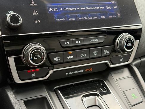 Used 2018 Honda CR-V Touring image 20