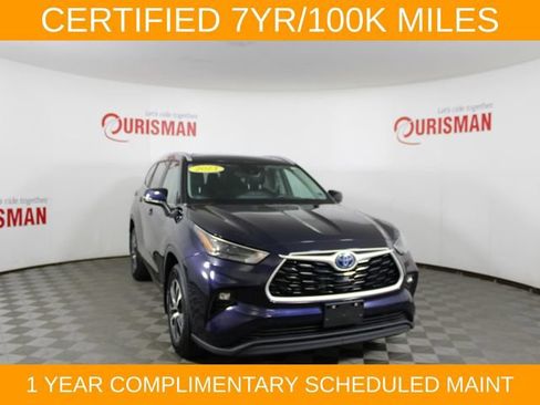 Used 2023 Toyota Highlander XLE AWD/4WD image 11