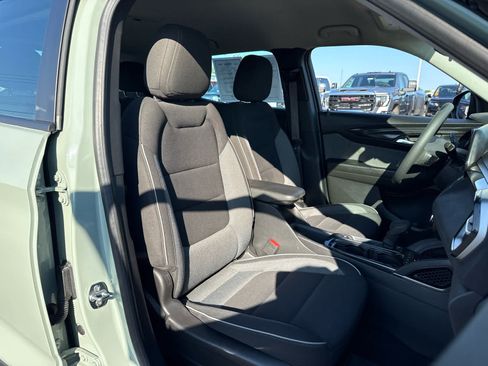 Certified 2026 Chevrolet TrailBlazer LS FWD image 23