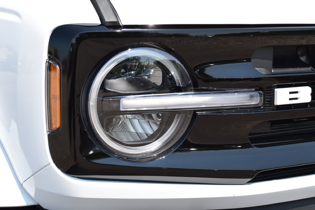 New 2026 Ford Bronco Outer Banks AWD/4WD image 4