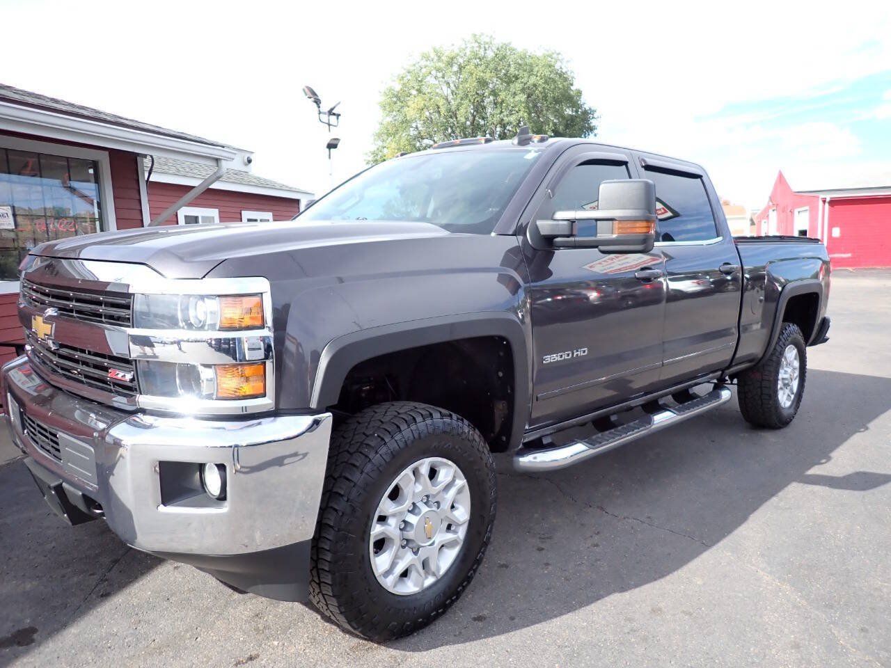 Used 2016 Chevrolet Silverado 3500 LT w/ All-Star Edition AWD/4WD image 3