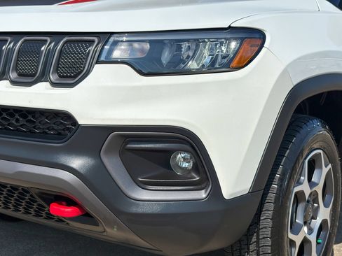 Used 2022 Jeep Compass Trailhawk AWD/4WD image 6
