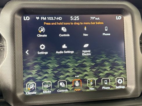Used 2022 Jeep Wrangler Unlimited Sahara AWD/4WD image 38
