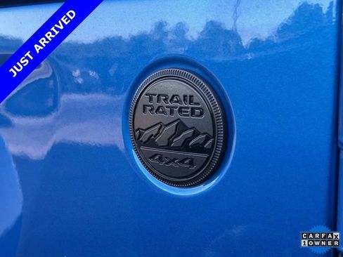 Used 2025 Jeep Wrangler Unlimited Sahara w/ Safety Group AWD/4WD image 13
