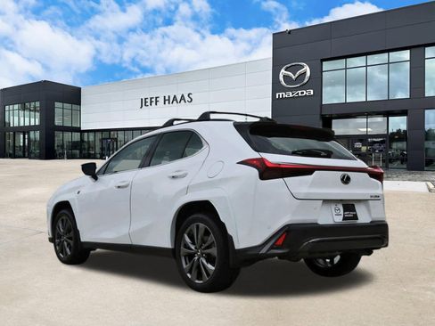 Used 2024 Lexus UX 250h F Sport FWD image 2