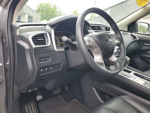 Used 2018 Nissan Murano SL AWD/4WD image 16