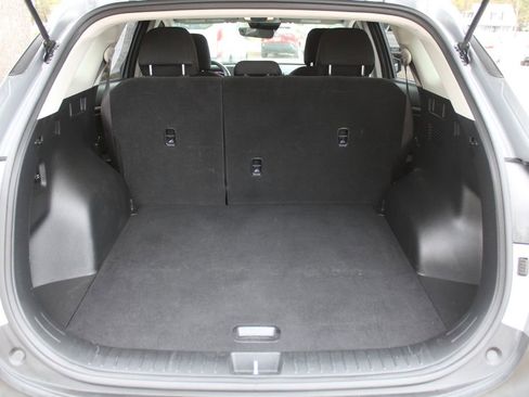 Certified 2024 Kia Sportage LX image 10