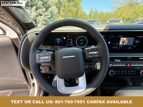 Used 2026 Hyundai Palisade Calligraphy AWD/4WD image 16