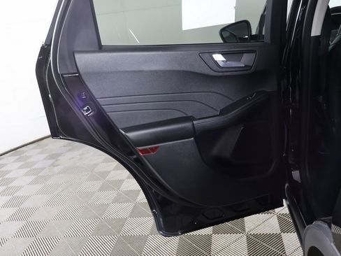 Used 2022 Ford Escape SEL image 22